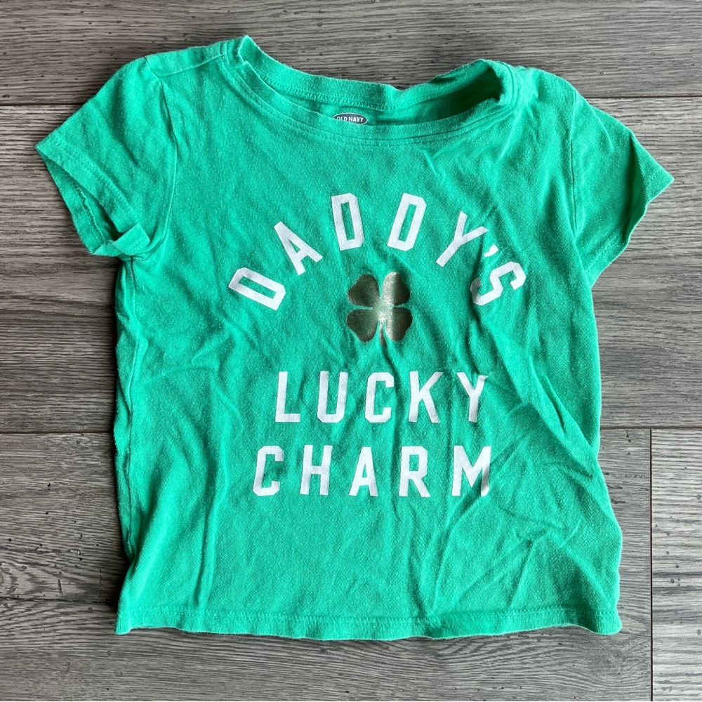 Old Navy Toddler Girl “Daddy’s Lucky Charm” Short Sleeve T-Shirt Scoop Neck 3T